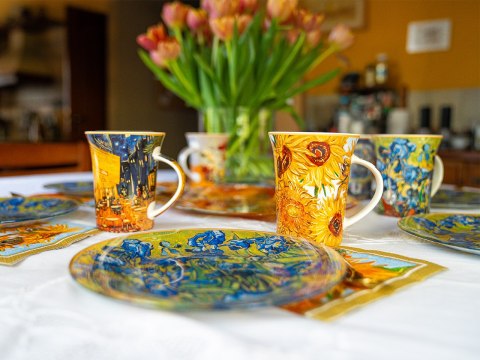 Kubek - Van Gogh, Taras kawiarni w nocy - Porcelana w eleganckim pudełku