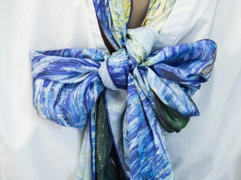 Apaszka Szal ze szlachetnej tkaniny - V. van Gogh, Gwiaździsta Noc (CARMANI)