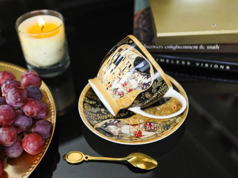 Filiżanka duża PREMIUM - Klimt, Pocałunek - Porcelana w eleganckim kuferku